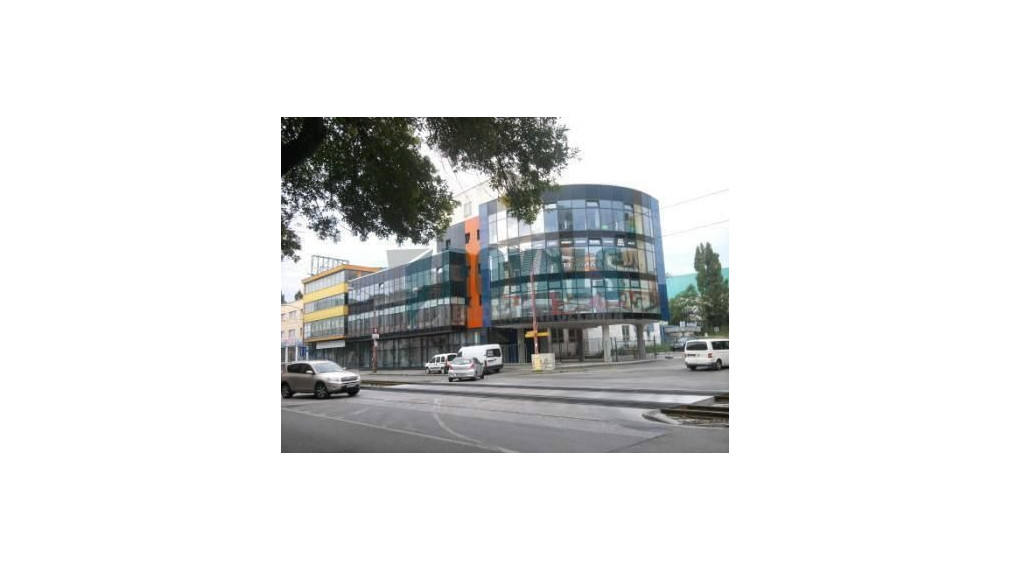 Kancelárske priestory, Račianska ulica, VÝBORNÁ POLOHA