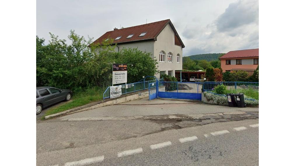 Kancelárie na prenájom, vyhradené parkovanie, Dúbravka