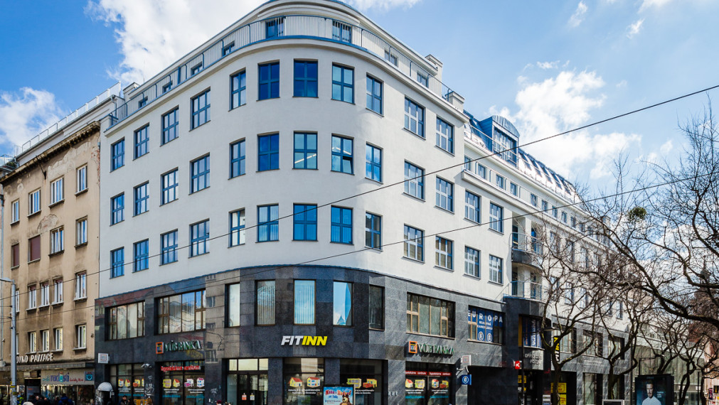 Lukratívny obchodný priestor, Staré Mesto - Poštová 1, Bratislava, prenájom