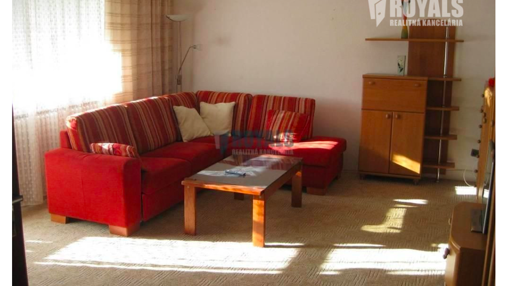 Kompletne zariadený 5i byt na poschodí rodinného domu, 2 balkóny, Lamač