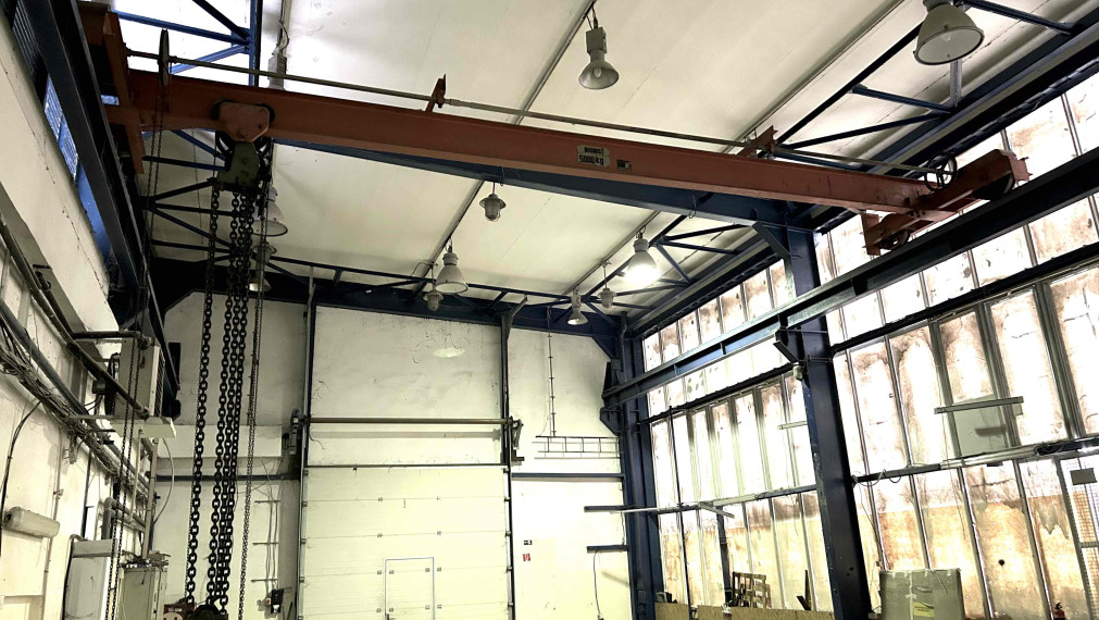 Hala,  skladový priestor s administratívnym zázemím, Kopčianska, Petržalka