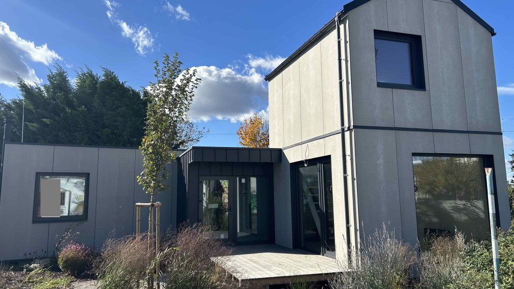 Dve bytové jednotky spojené do jedného celku na predaj, záhrada, parkovanie, Rusovce