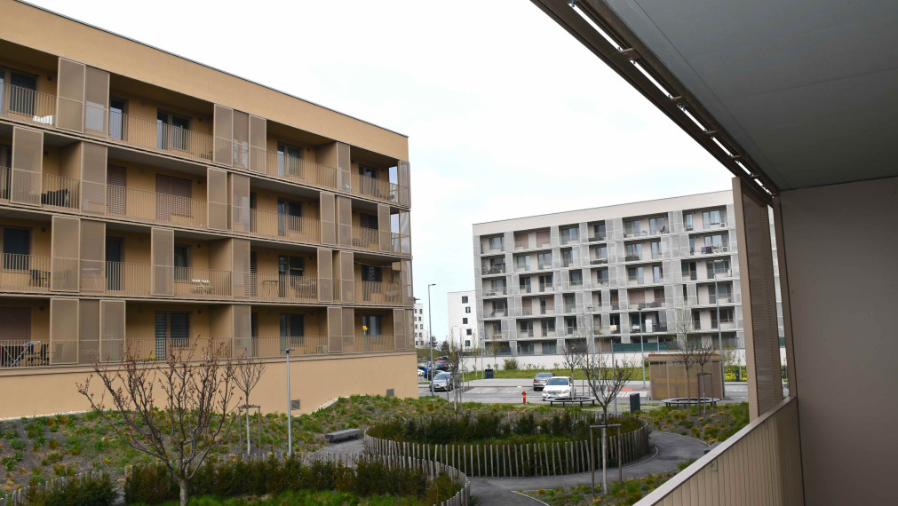 Kompletne zariadený nový 2i byt v susedstve nemocnice Bory, loggia, parkovacie miesto, Jána Langoša