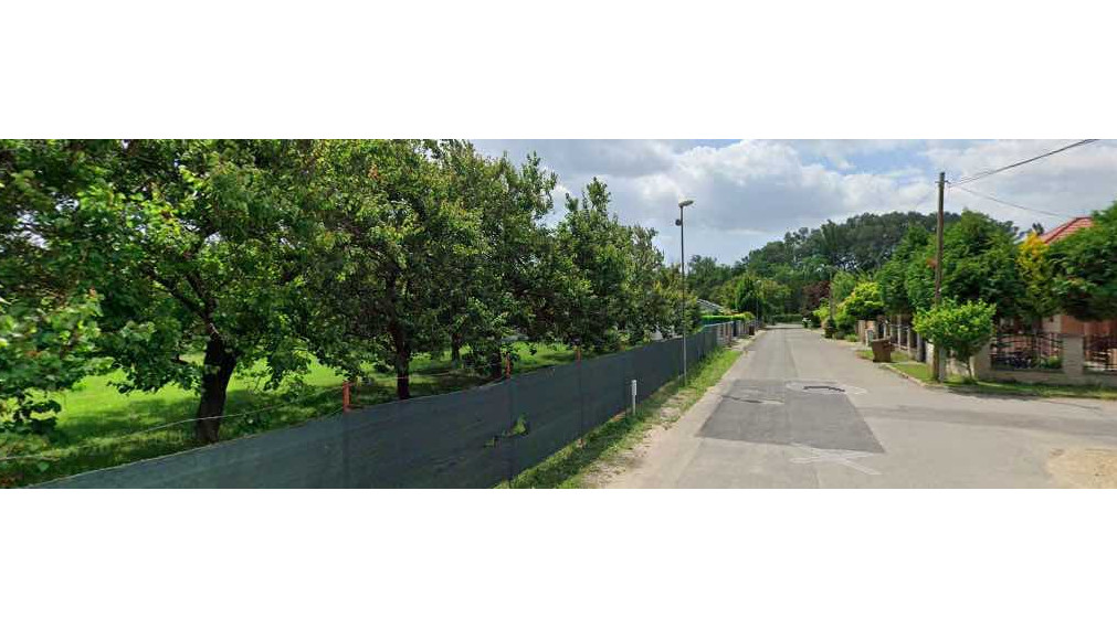 2 susediace stavebné parcely na predaj, Senec, Hrubý Šúr, všetky IS, možnosť kúpy aj jednotlivo