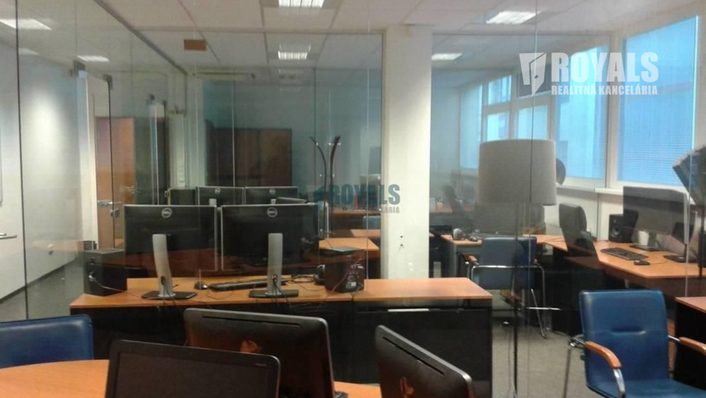 Kancelárske priestory, Račianska ulica, VÝBORNÁ POLOHA