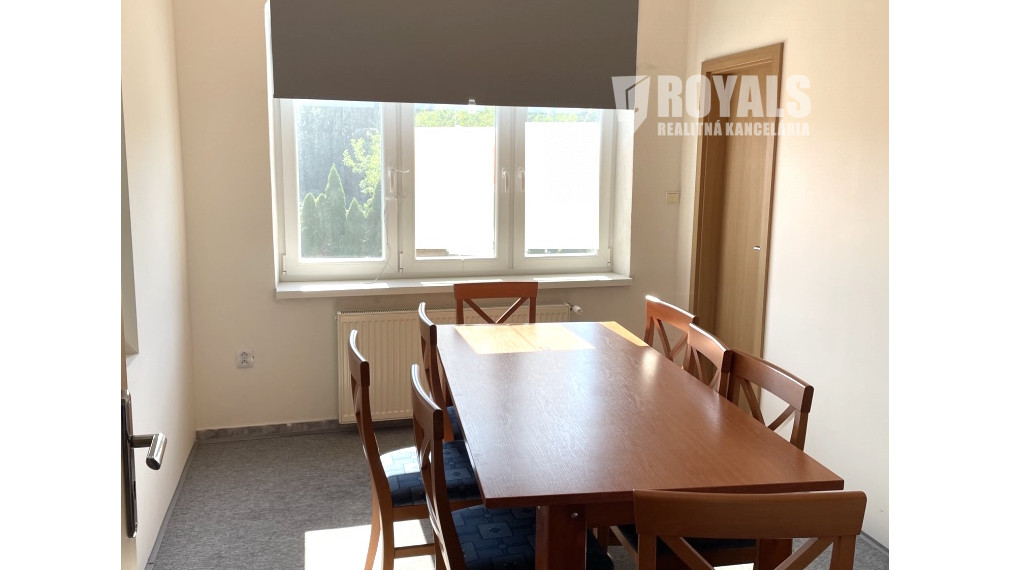 Kancelárie na prenájom, vyhradené parkovanie, Dúbravka