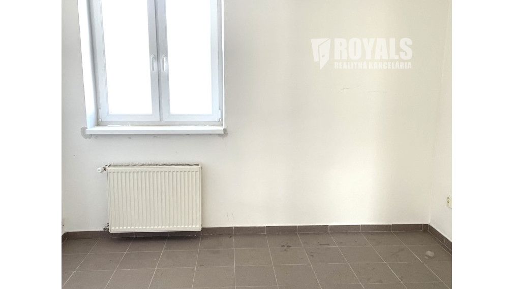 Kancelárie na prenájom, vyhradené parkovanie, Dúbravka