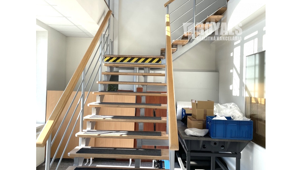 Kancelárie na prenájom, vyhradené parkovanie, Dúbravka