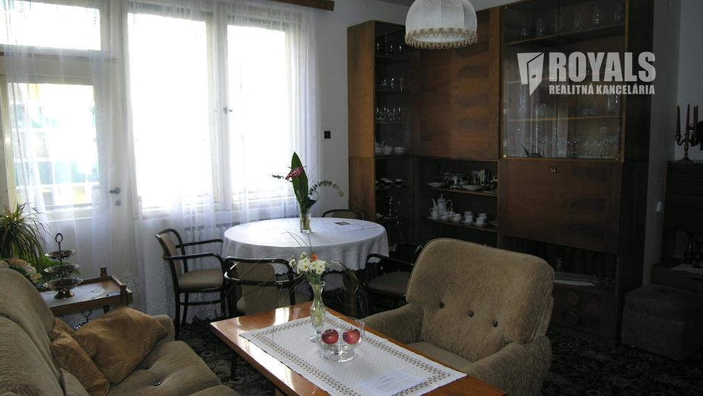 4i byt s balkónom, unikátna poloha, predaj, Staré Mesto