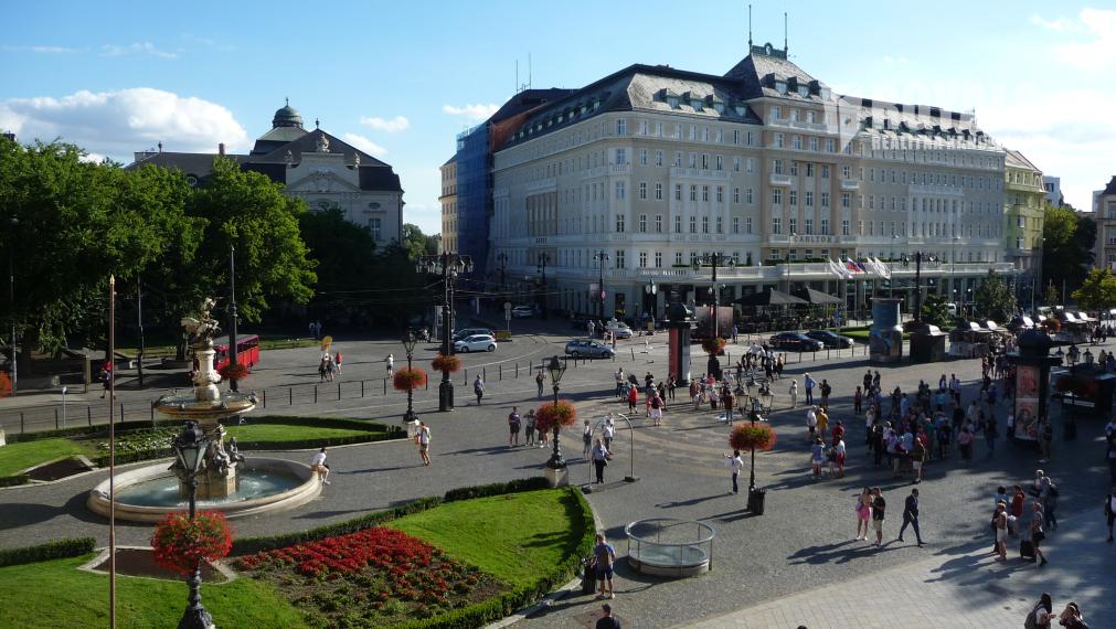4i byt s balkónom, unikátna poloha, predaj, Staré Mesto