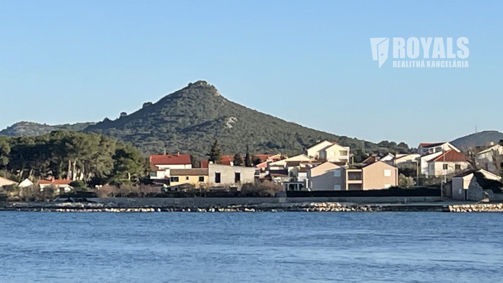 Apartmánový dom, 1. rad od mora, predaj, Zadar - Ugljan