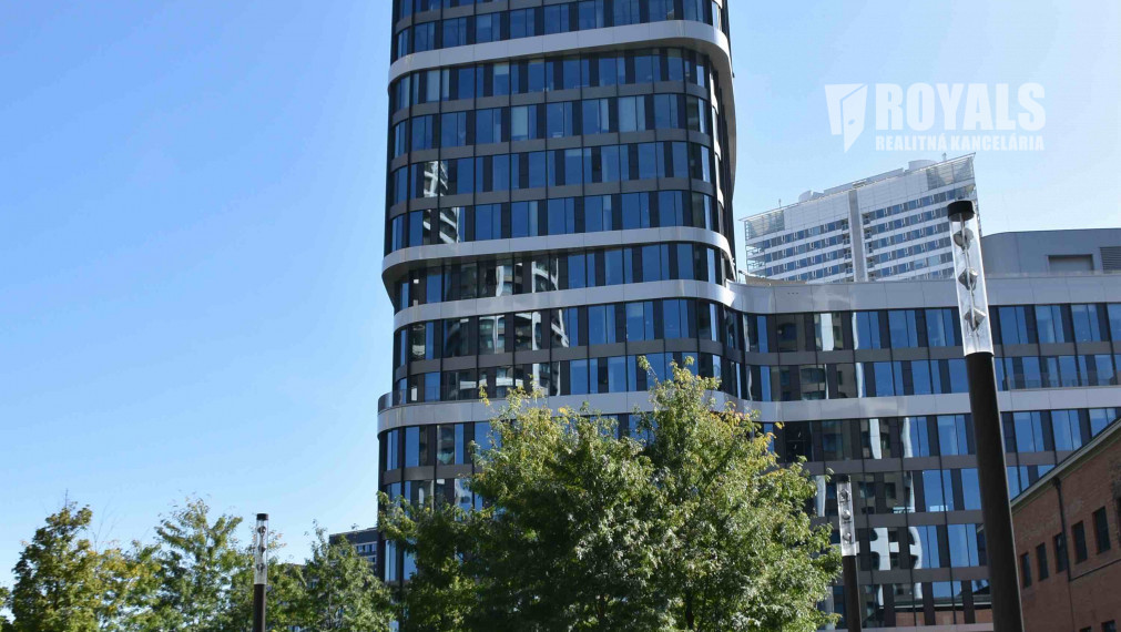 Unikátne kancelárske priestory v Starom Meste na prenájom