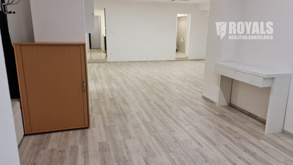 Nebytový priestor po rekonštrukcii na predaj, Dúbravka