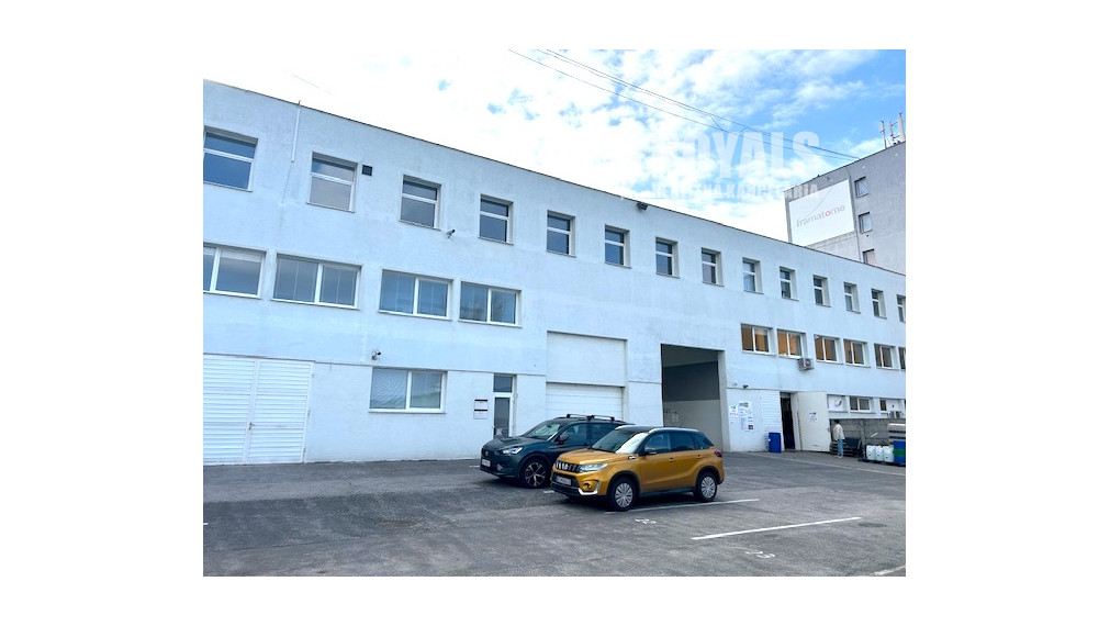 Manažérsky 3i byt v kancelárskej budove, sklad, prenájom, Vajnorská ulica, Bratislava