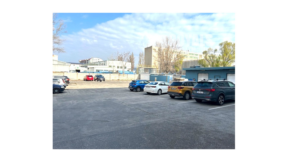 Manažérsky 3i byt v kancelárskej budove, sklad, prenájom, Vajnorská ulica, Bratislava