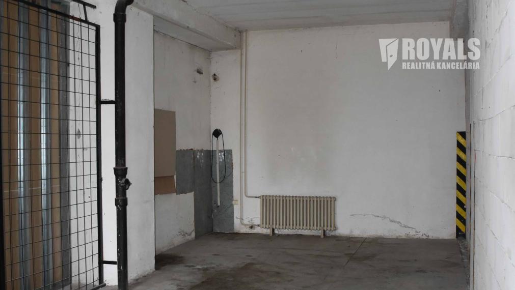 Vykurovaný malý sklad s rampou, predaj, Devínska Nová Ves