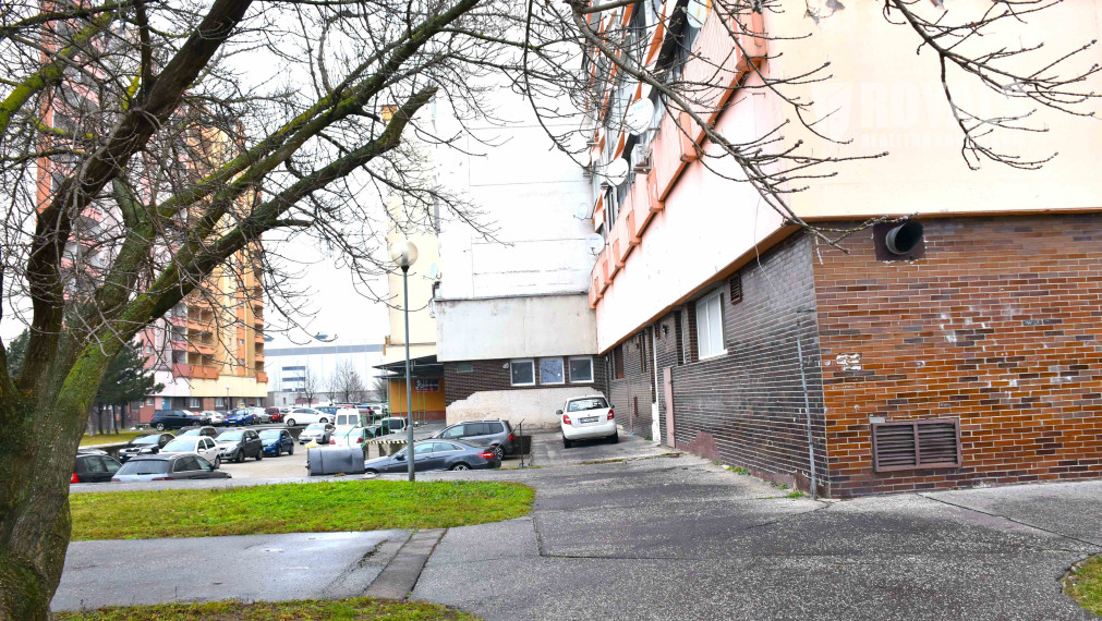 Vykurovaný malý sklad s rampou, predaj, Devínska Nová Ves