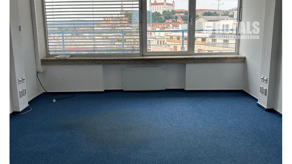 Výnimočné bývanie s výhľadom na Staré Mesto Bratislavy