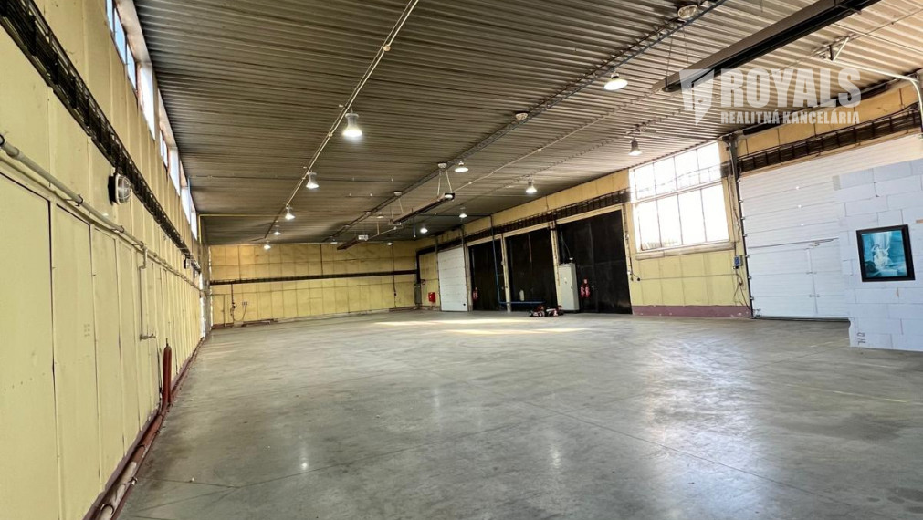 Výrobná/skladová hala na prenájom, spevnené plochy, Senec