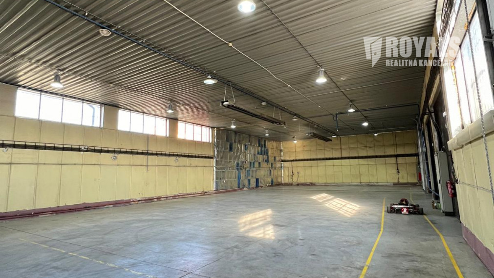 Výrobná/skladová hala na prenájom, spevnené plochy, Senec