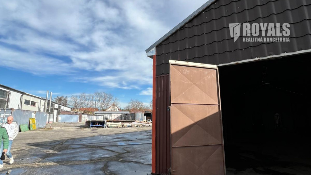 Výrobná/skladová hala na prenájom, spevnené plochy, Senec