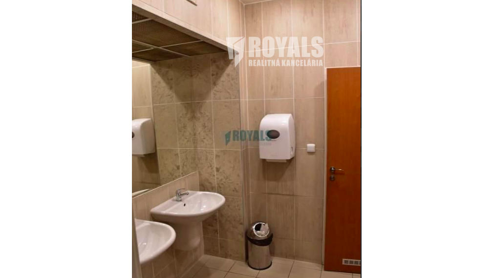 Dvojkancelária na prízemí (40,5 m2) na prenájom v susedstve Centrálu, Vajnorská ulica