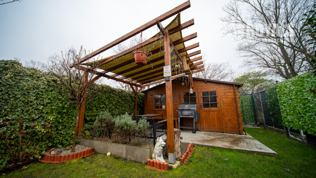 Znížená cena!!! Moderný 4-izbový dom s výhľadom na zeleň