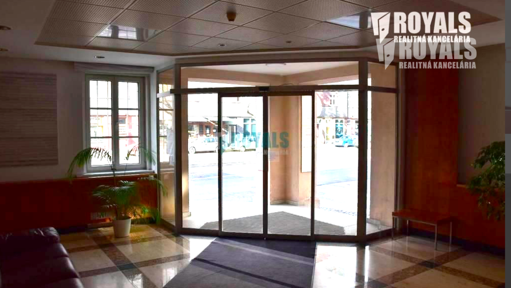 Samostatná kancelária + 3-kancelária na prenájom v susedstve Centrálu, Vajnorská ulica