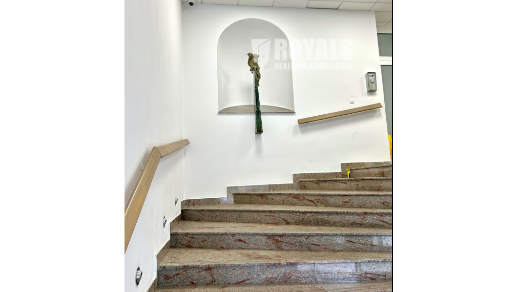 4i byt v štandarde na predaj, kompletná rekonštrukcia, Staré Mesto, Gunduličova, Bratislava