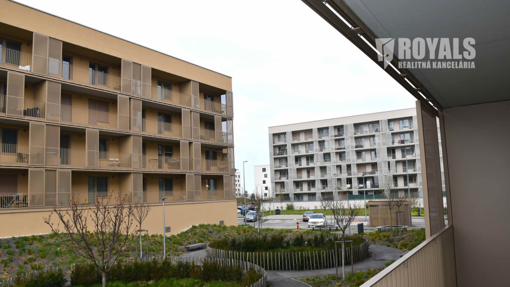 Kompletne zariadený nový 2i byt v susedstve nemocnice Bory, loggia, parkovacie miesto, Jána Langoša