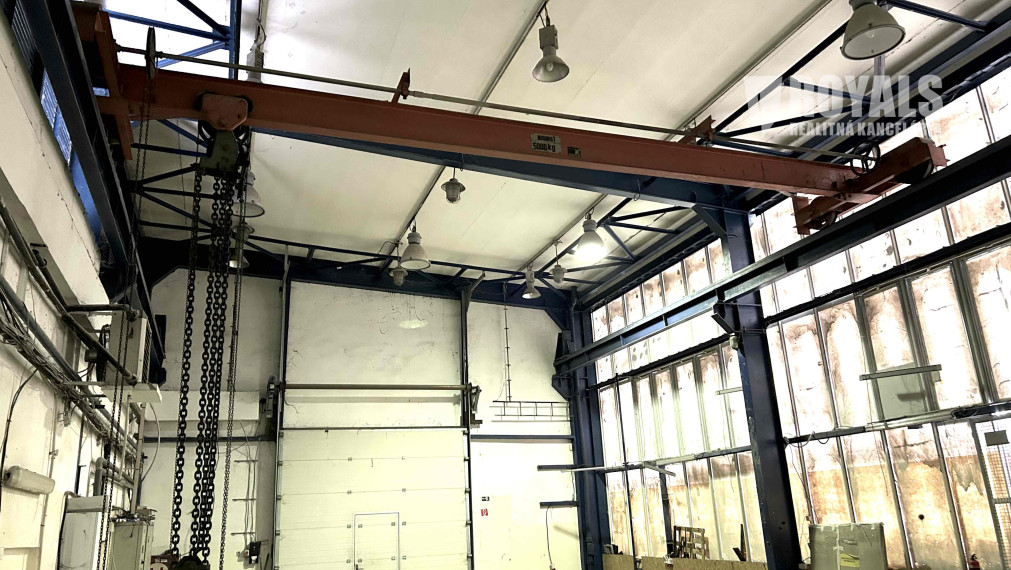 Hala,  skladový priestor s administratívnym zázemím, Kopčianska, Petržalka