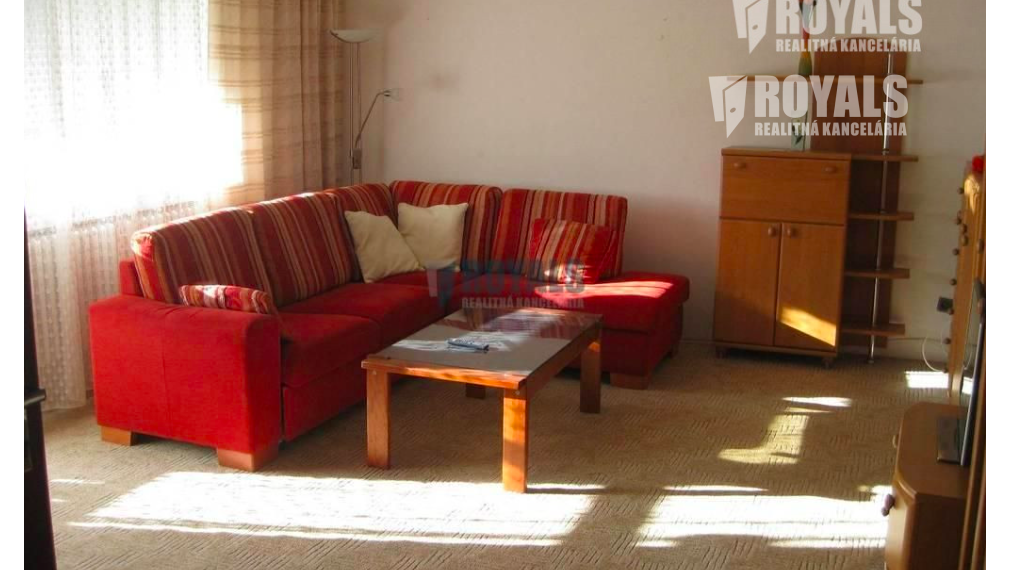 5i byt na poschodí rodinného domu na prenájom, kompletne zariadený, 2 balkóny, Lamač