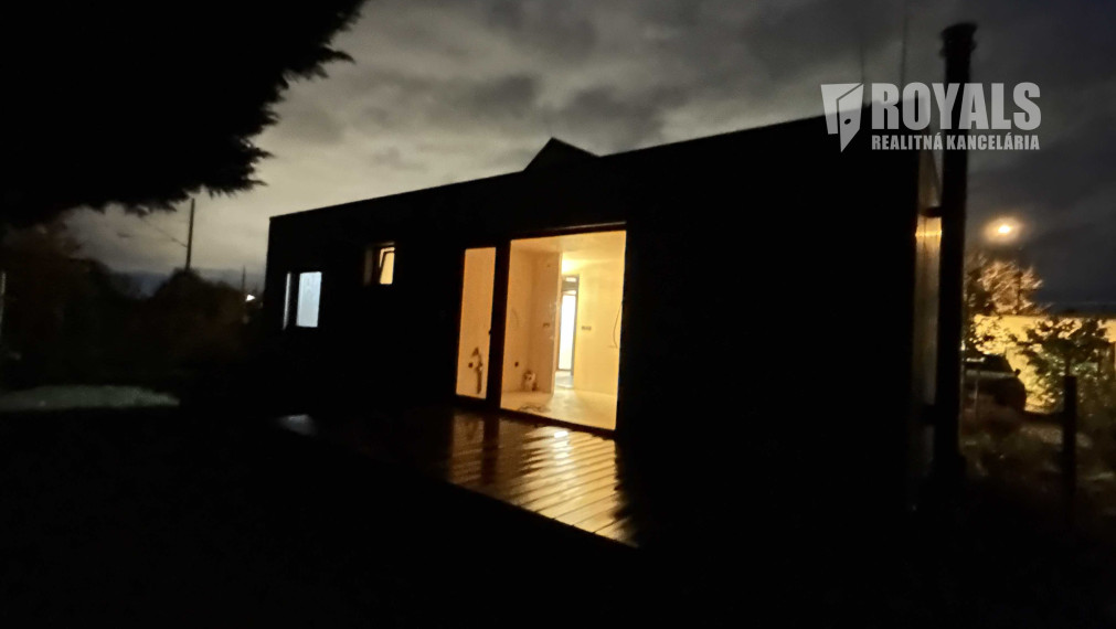 Montovaný drevodom so záhradou na predaj, Rusovce