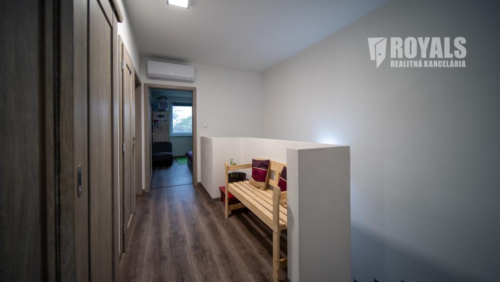 Moderný 4-izbový byt s výhľadom na zeleň