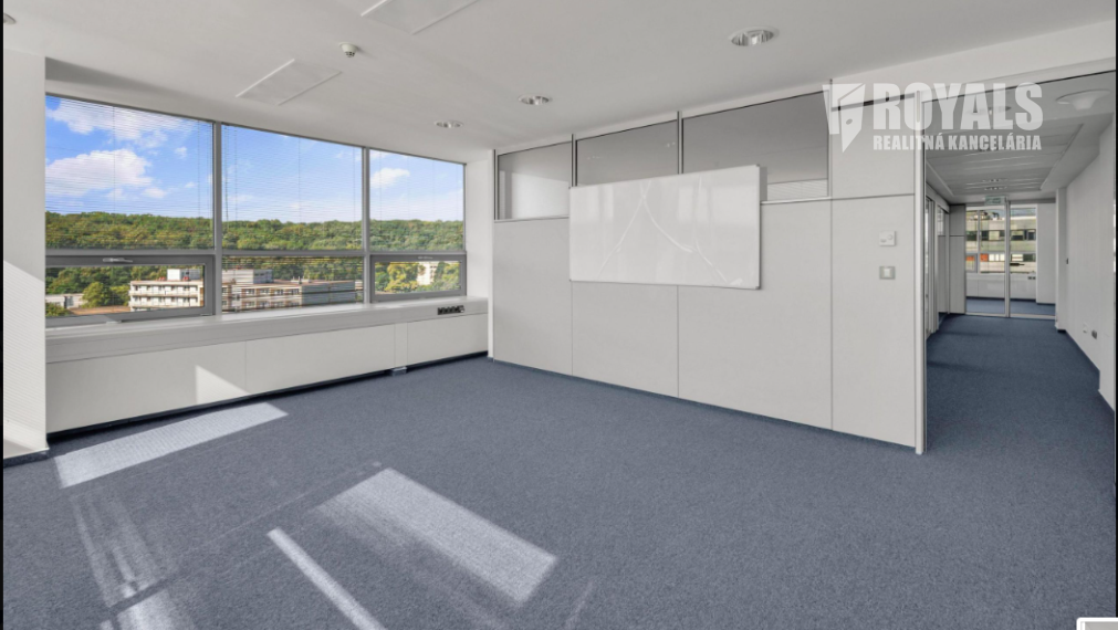 Moderné kancelárske priestory na prenájom, recepcia, parking, Patrónka, West End Tower