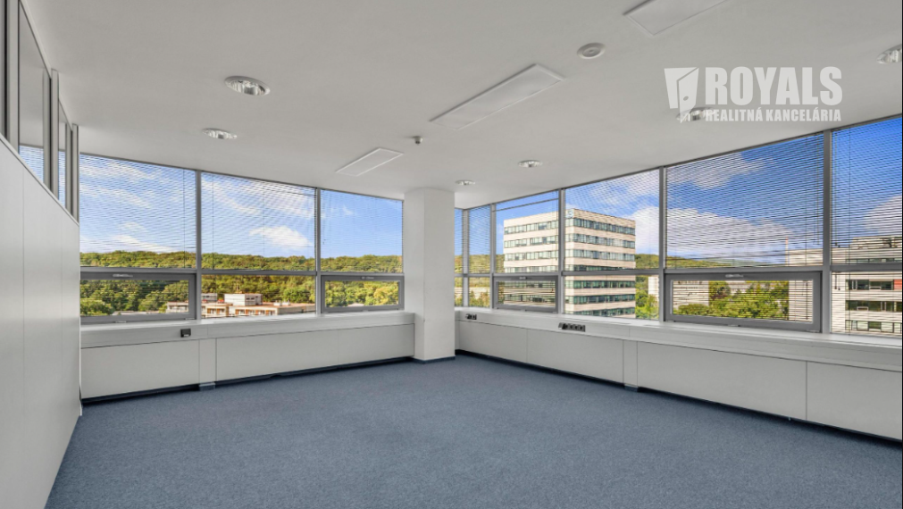 Moderné kancelárske priestory na prenájom, recepcia, parking, Patrónka, West End Tower