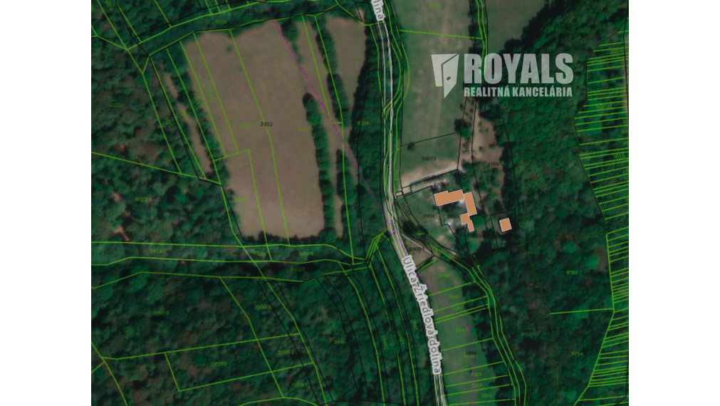 Celoročne obývateľná murovaná chata na kopaniciach osadená v zeleni, Myjava, Brezová pod Bradlom