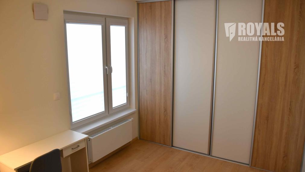 Kompletne zariadený nový 2i byt v susedstve nemocnice Bory, loggia, parkovacie miesto, Jána Langoša