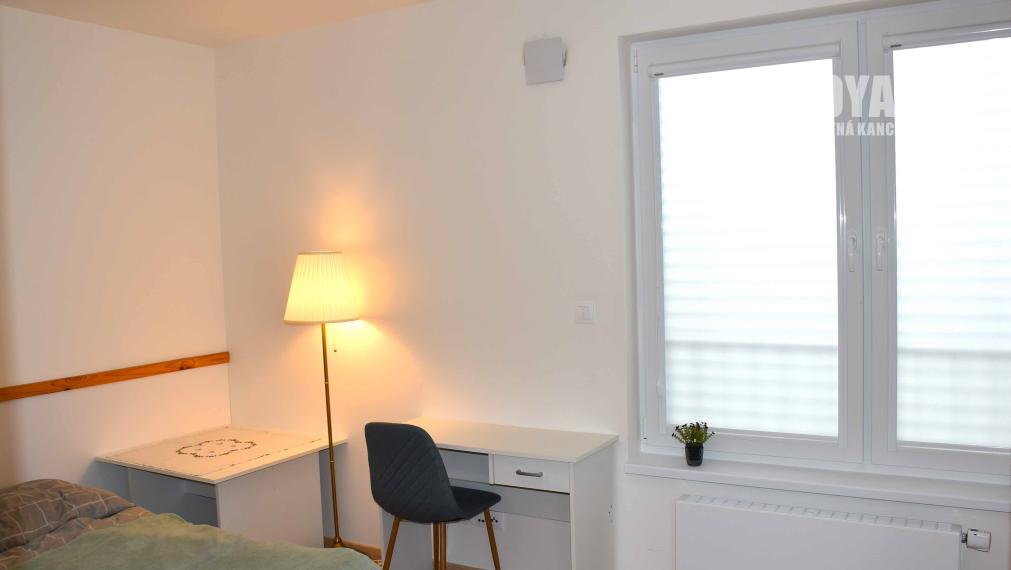 Kompletne zariadený nový 2i byt v susedstve nemocnice Bory, loggia, parkovacie miesto, Jána Langoša