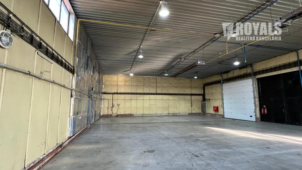 Výrobná/skladová hala na prenájom, spevnené plochy, Senec