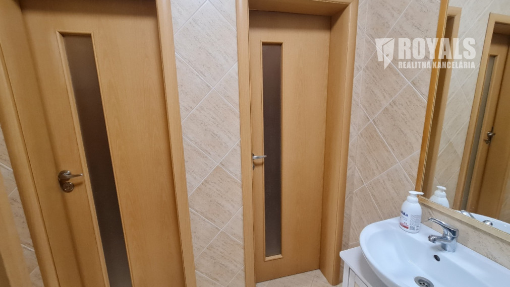 Kozmetický salón na prenájom, Dúbravka, Talichova