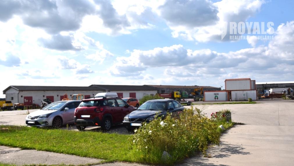 Oplotené spevnené plochy a kontajnerové sklady, prístup 24/7, Stupava