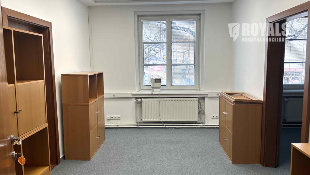 Ponuka kancelárií rôznych veľkostí na prenájom v susedstve Centrálu, Vajnorská ulica