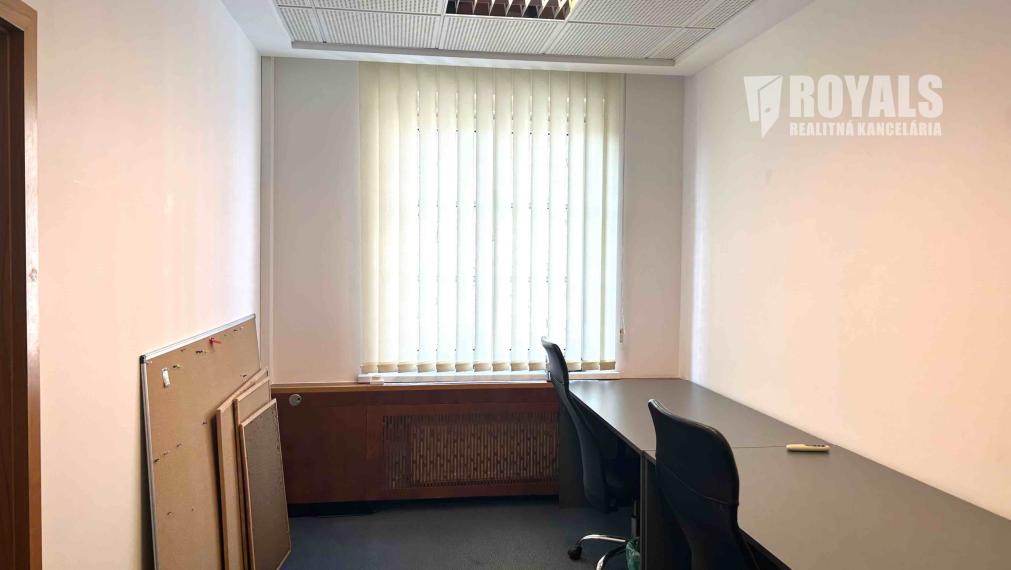 Ponuka kancelárií rôznych veľkostí na prenájom v susedstve Centrálu, Vajnorská ulica