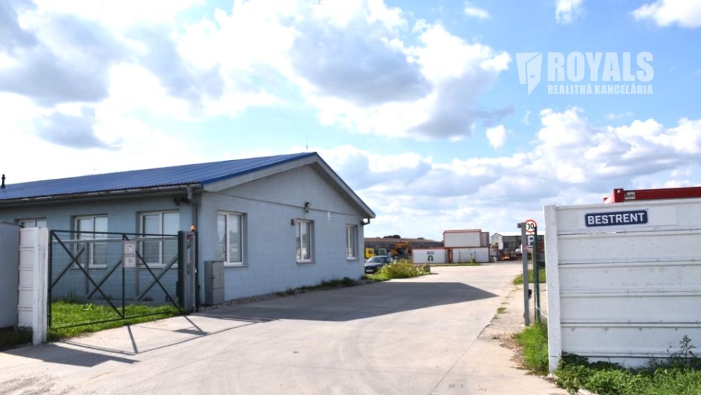 Oplotené spevnené plochy a kontajnerové sklady, prístup 24/7, Stupava