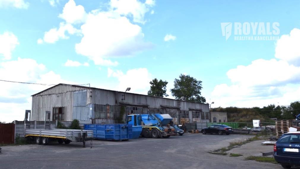 Oplotené spevnené plochy a kontajnerové sklady, prístup 24/7, Stupava