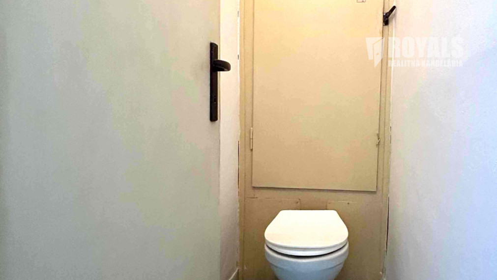 2i byt s pivnicou na atraktívnej adrese, pôvodný stav, možnosť dispozičných zmien, Niťová