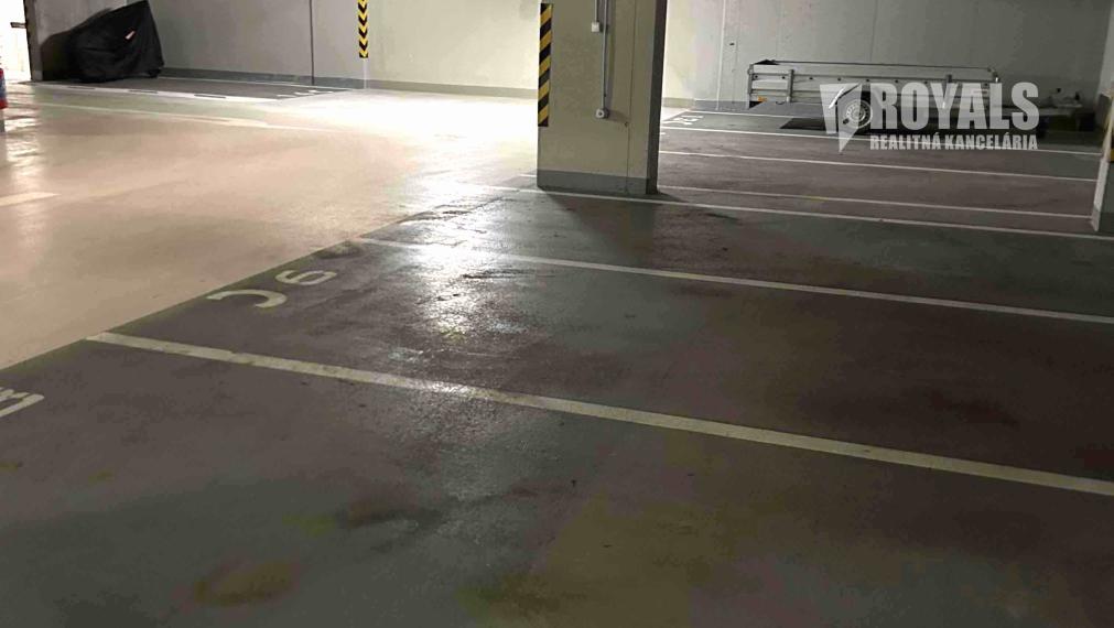 VIDITEĽNÝ SHOWROOM NA ŠANCOVEJ | 190 m² | VEĽKÝ VÝKLAD | PARKOVANIE