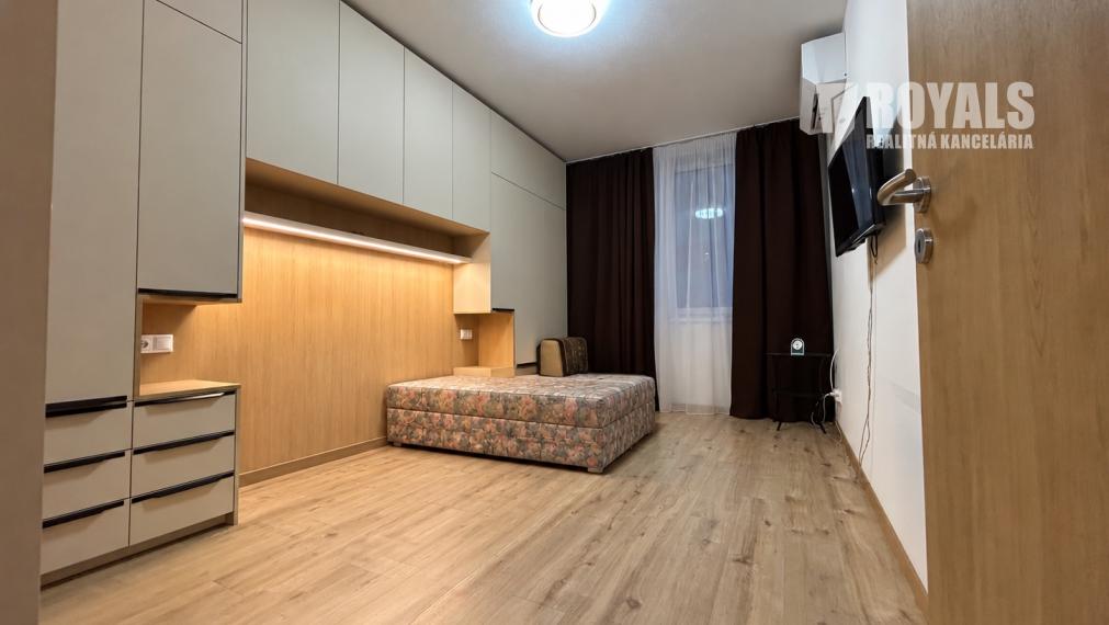 Kompletne zariadený 2i byt s balkónom a garážovým státím, novostavba, prenájom, Ivánka pri Dunaji