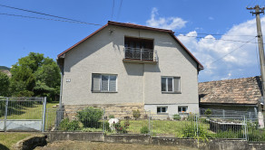 dom - ulica